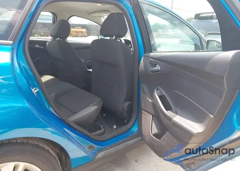 2014 Ford Focus Se из США, поврежденный, VIN 1FADP3F22EL137122